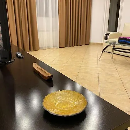 Belvedere Splaiul Unirii View * Bükreş