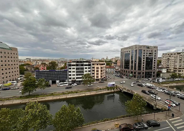 Belvedere Splaiul Unirii View Apartamento *